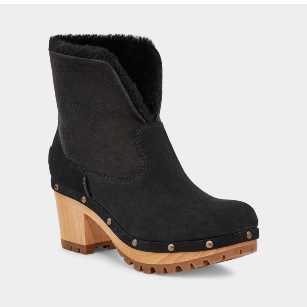 UGG Women's THEBES Clog, Black Suede